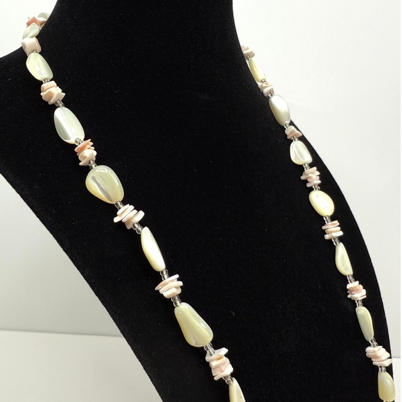Mother of Pearl Bead Necklace Peach Chip Shell Accent Statement Jewelry 11.5 in - Picture 5 of 7